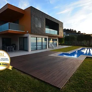 Vitoria - By Lovelystay Villa